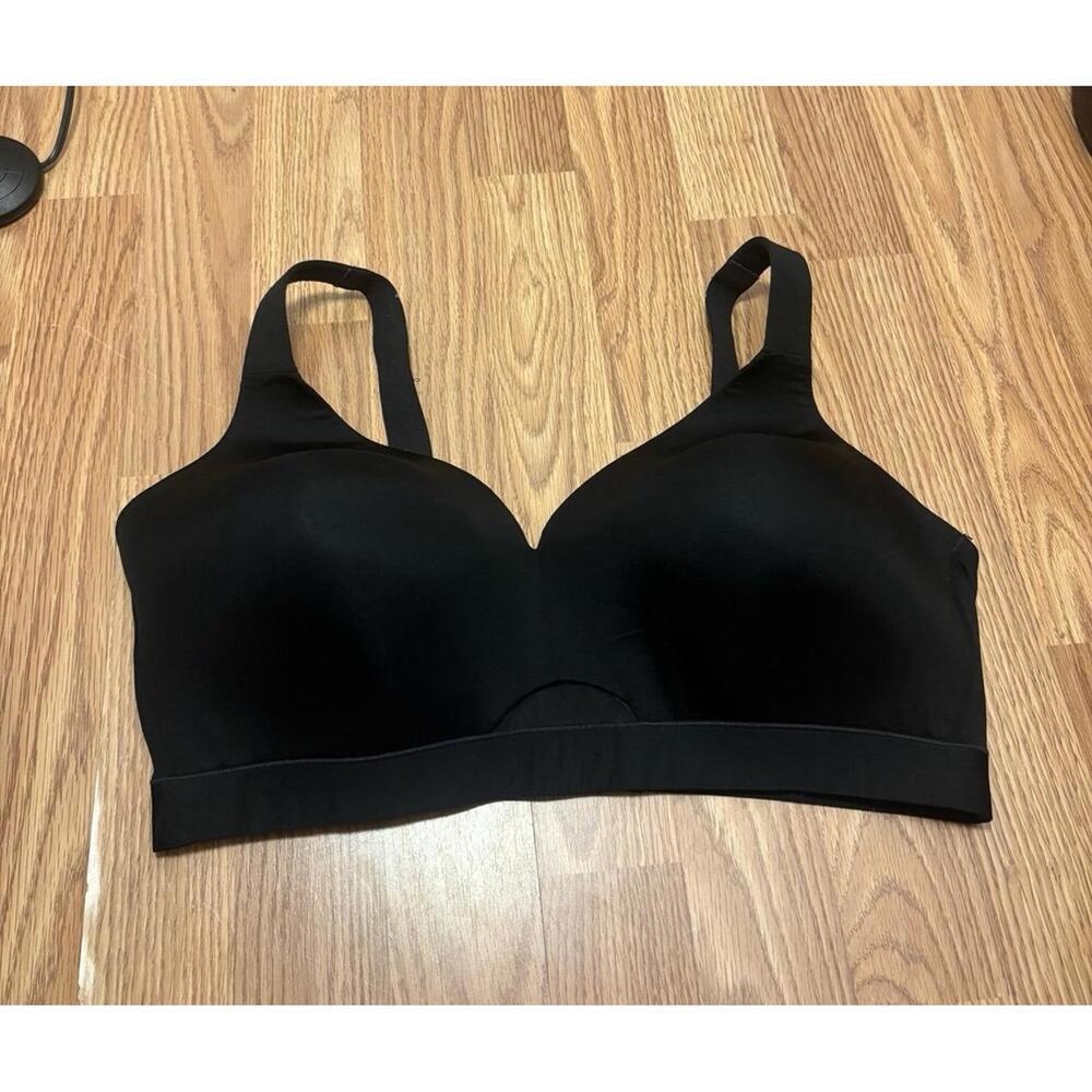Cacique Wireless Bra Size 40DDD